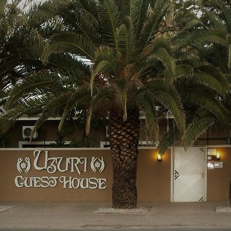 Uzuri Guesthouse Cc Windhoek Esterno foto